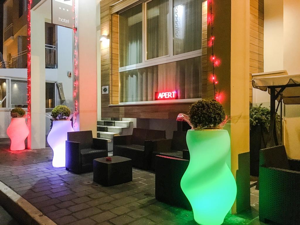 Hotel Villa Enea Cattolica Buitenkant foto